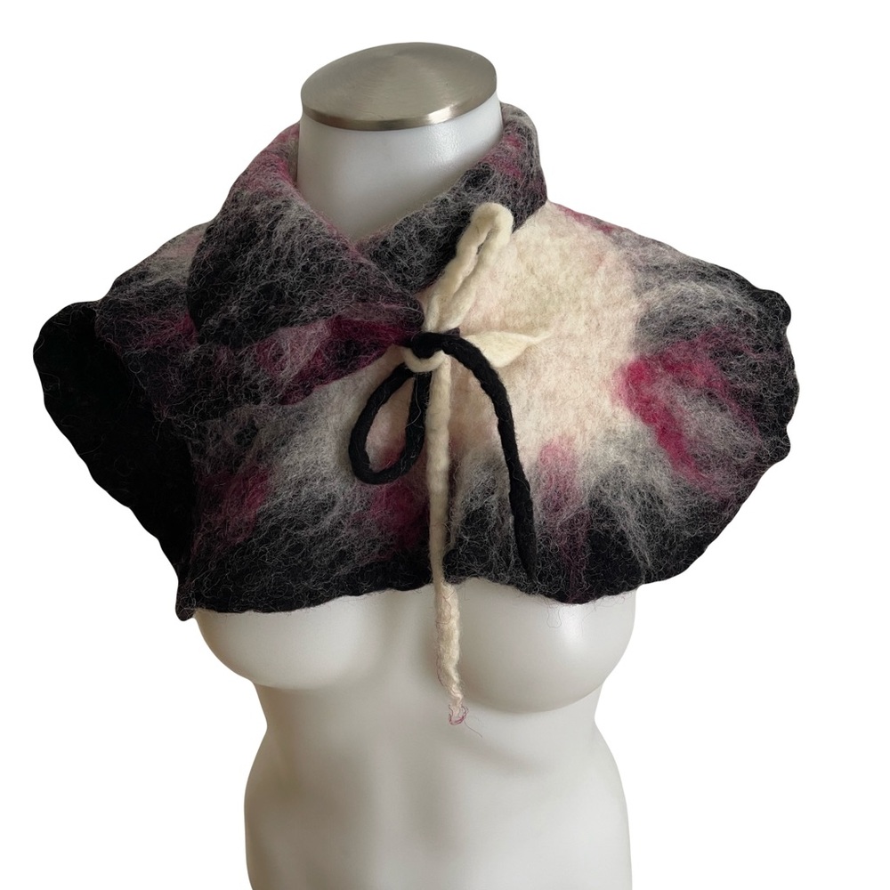 Chic Black and Pink Wet Felted Wool Gaiter
